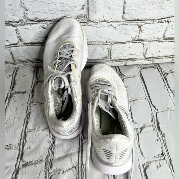 Under Armour Shoes - Picture 2 of 9